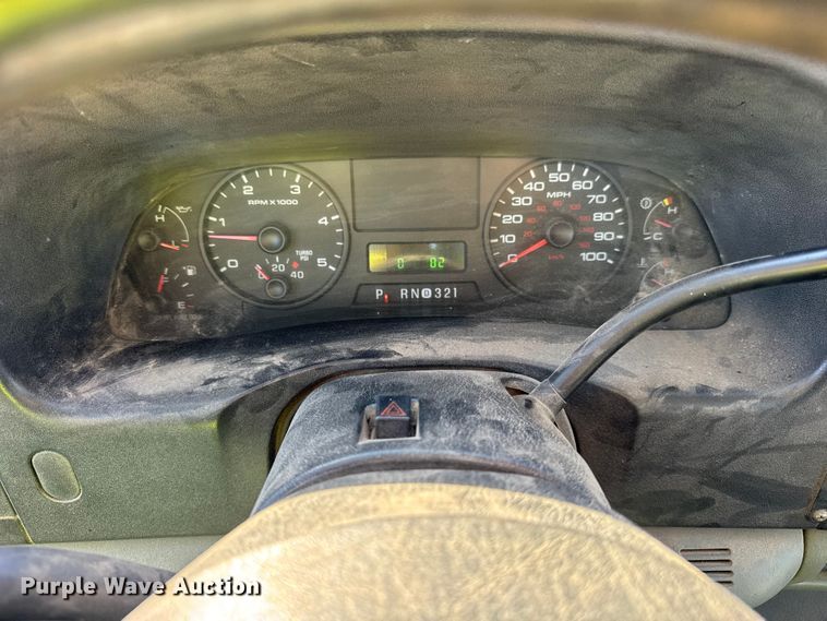 image for item EF2281 2005 Ford F-350 dump flatbed pickup truck