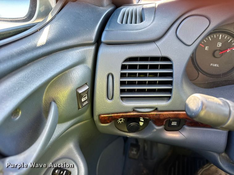 image for item EF2282 2002 Chevrolet Impala 