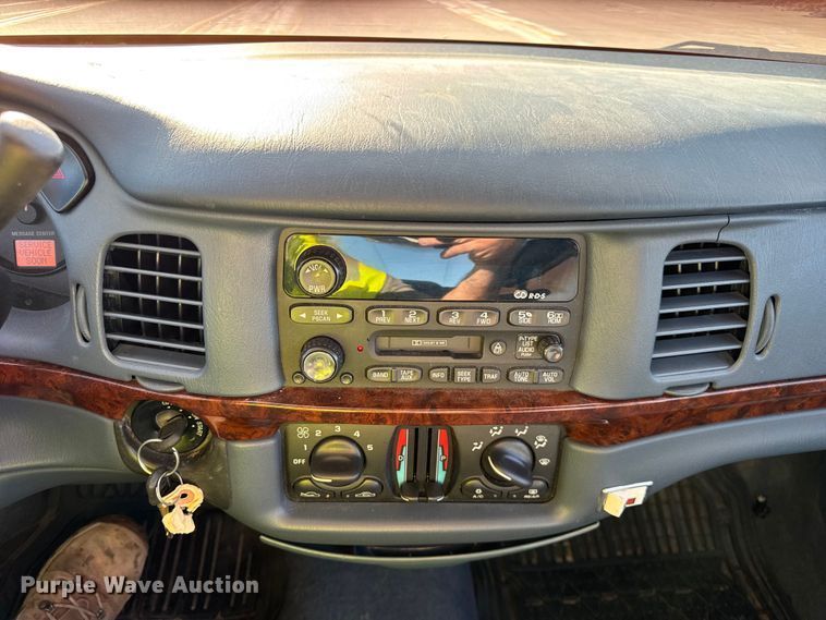 image for item EF2282 2002 Chevrolet Impala 