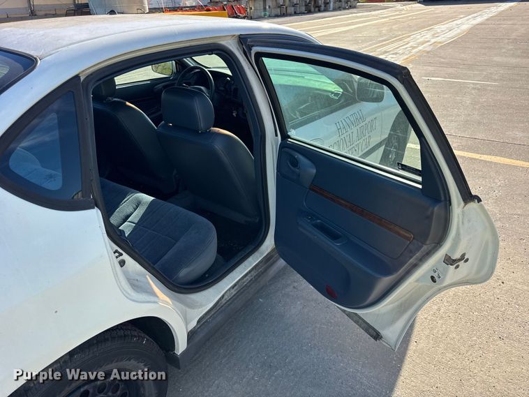 image for item EF2282 2002 Chevrolet Impala 