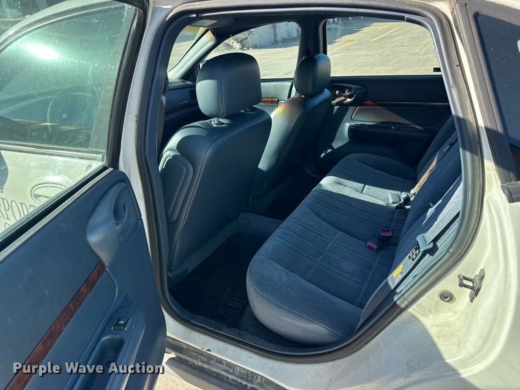 image for item EF2282 2002 Chevrolet Impala 