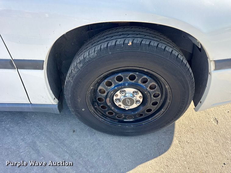 image for item EF2282 2002 Chevrolet Impala 