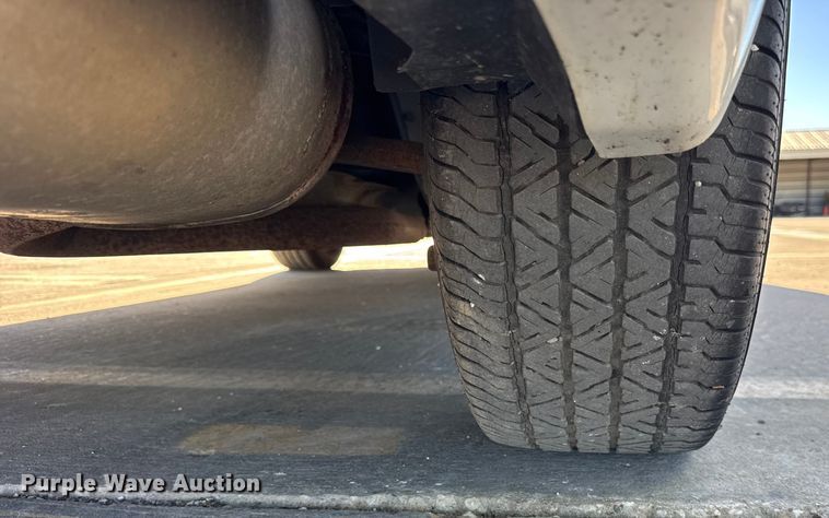 image for item EF2282 2002 Chevrolet Impala 