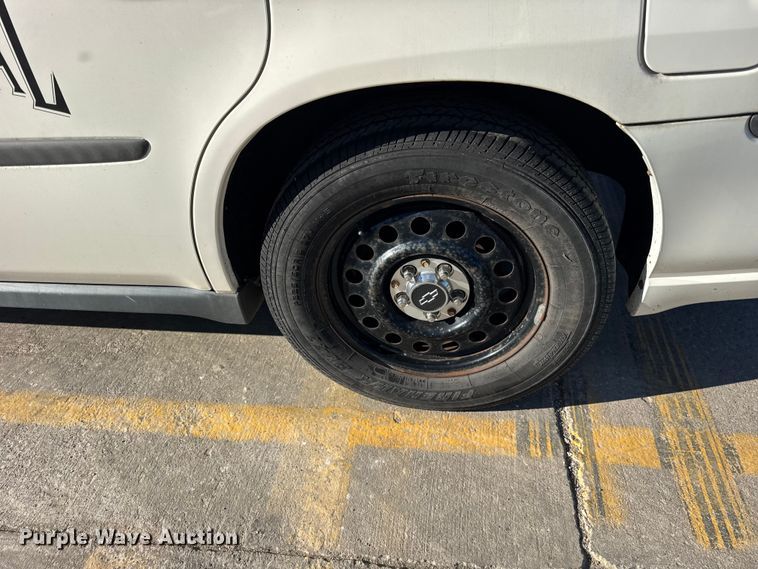 image for item EF2282 2002 Chevrolet Impala 