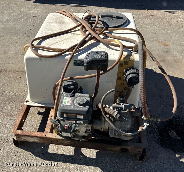 image for item EF2283 FMC sprayer