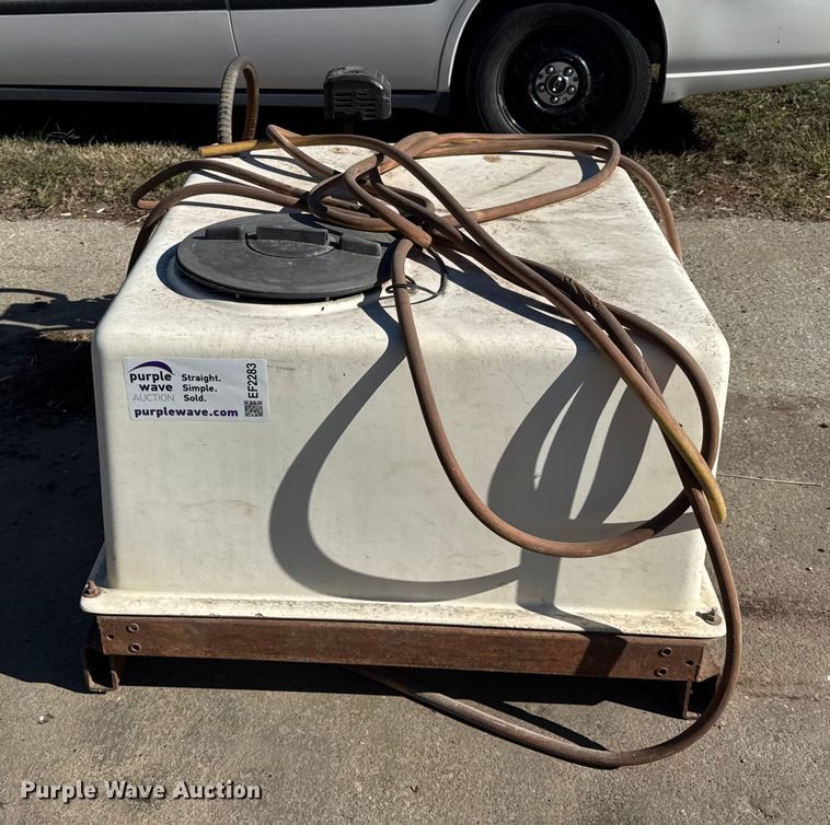 image for item EF2283 FMC sprayer