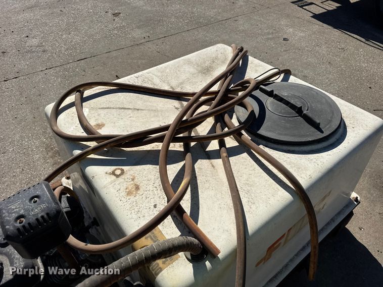 image for item EF2283 FMC sprayer