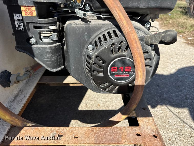 image for item EF2283 FMC sprayer