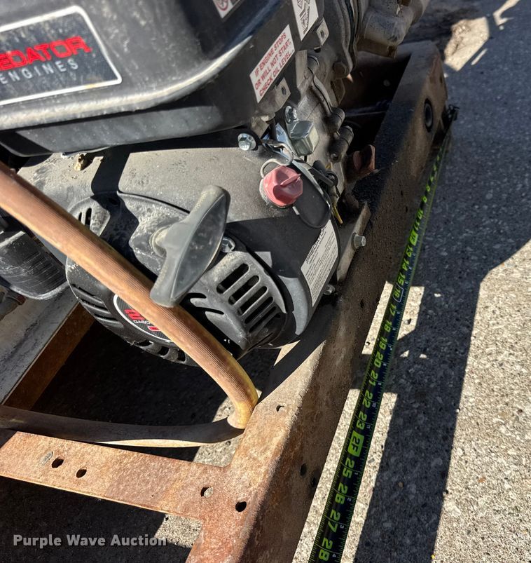 image for item EF2283 FMC sprayer