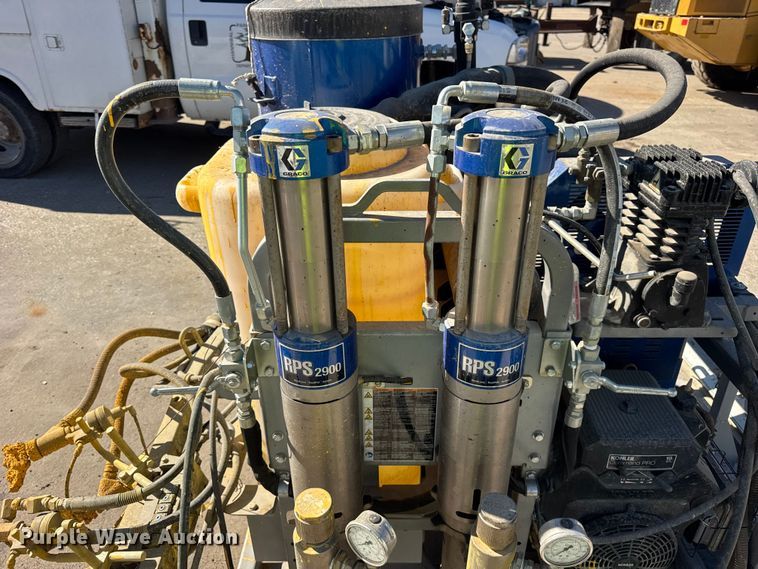 image for item EF2284 Graco Road pak paint striper