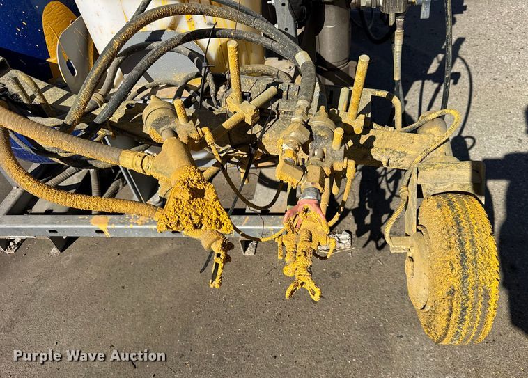 image for item EF2284 Graco Road pak paint striper