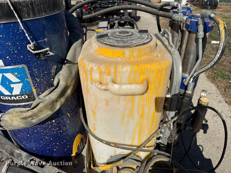 image for item EF2284 Graco Road pak paint striper