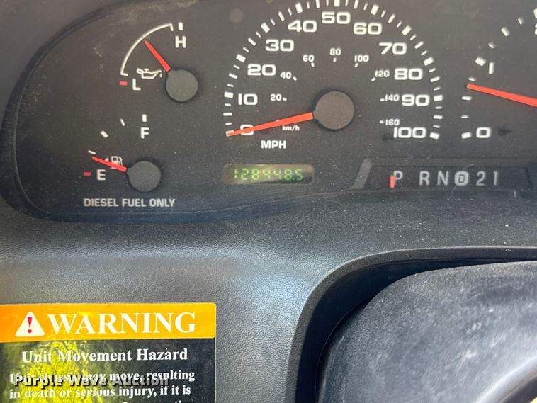 image for item EF2285 2002 Ford F550 bucket truck