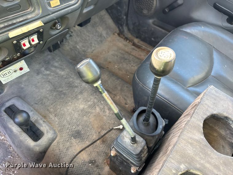 image for item EF2286 2007 Chevrolet Silverado 3500 dump flatbed pickup truck