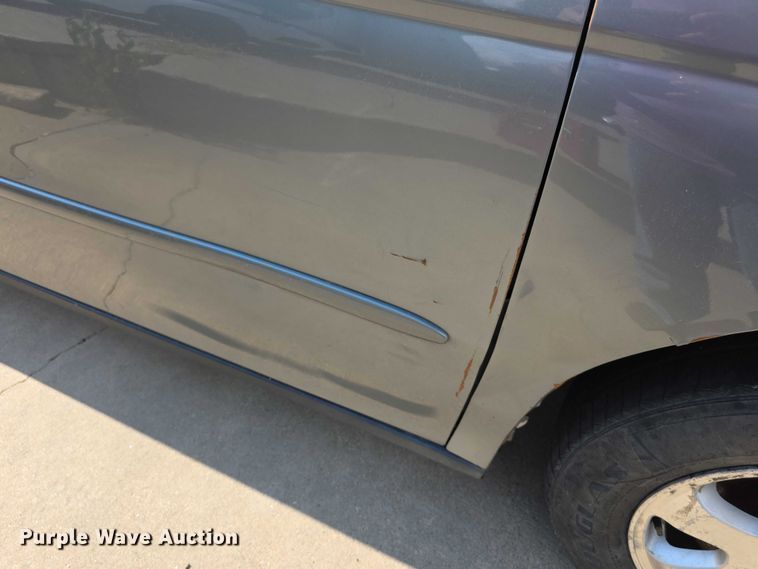 image for item EF3678 2002 Honda Odyssey van