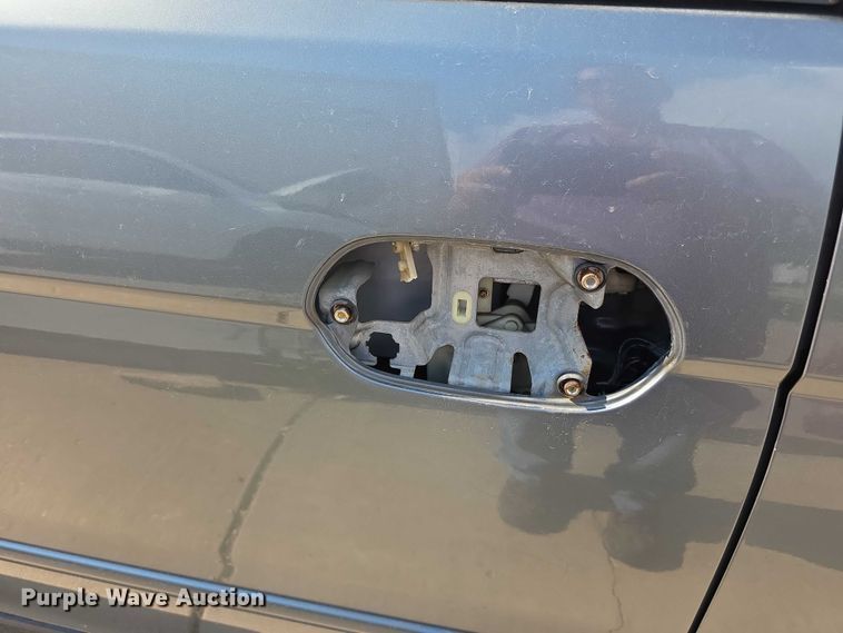 image for item EF3678 2002 Honda Odyssey van