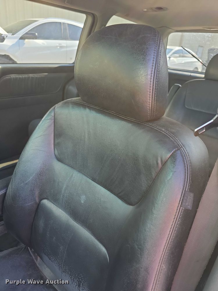 image for item EF3678 2002 Honda Odyssey van