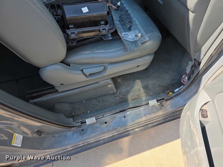 image for item EF3678 2002 Honda Odyssey van