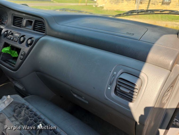 image for item EF3678 2002 Honda Odyssey van