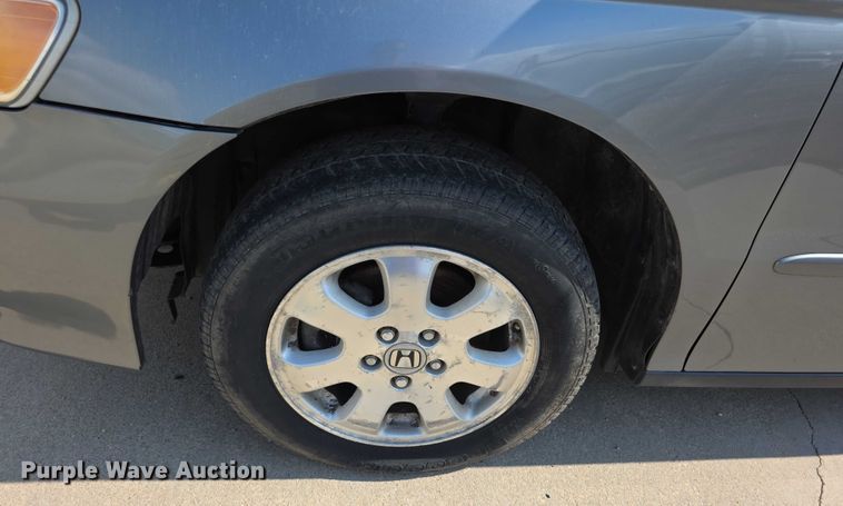 image for item EF3678 2002 Honda Odyssey van