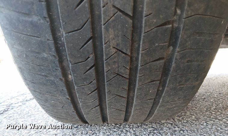 image for item EG8552 2011 Ford Explorer SUV