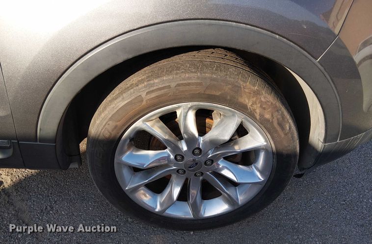 image for item EG8552 2011 Ford Explorer SUV