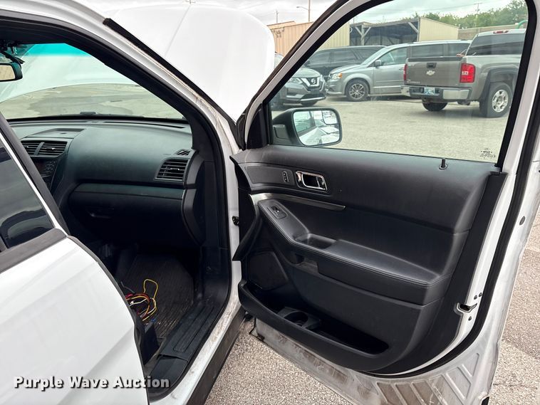 image for item EG8629 2016 Ford Explorer Police SUV