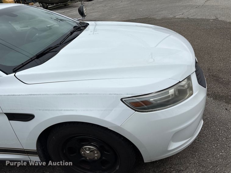image for item EG8637 2014 Ford Taurus Police Interceptor 