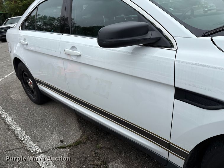 image for item EG8637 2014 Ford Taurus Police Interceptor 