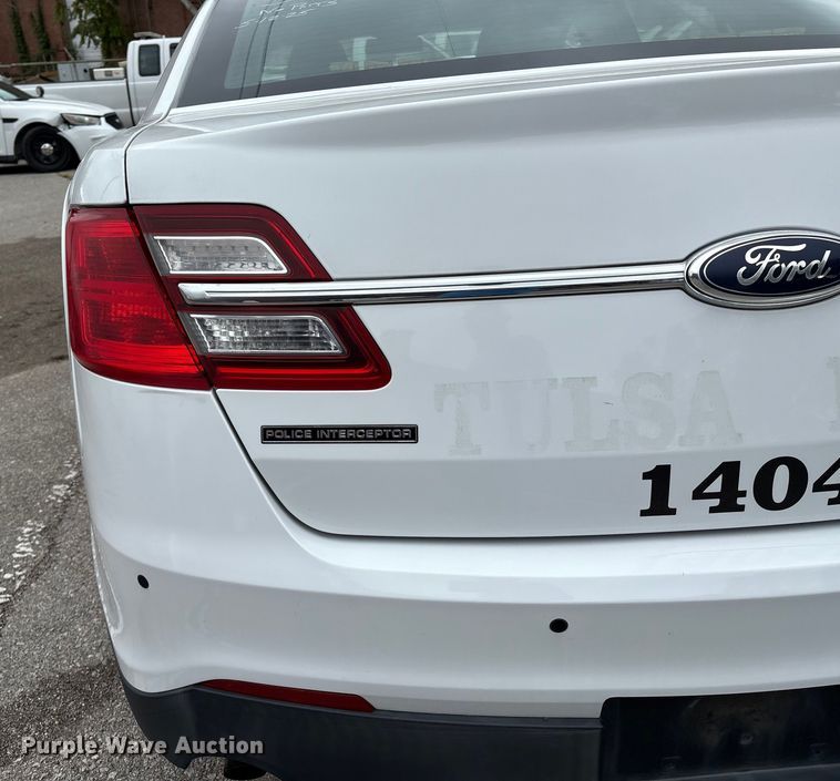 image for item EG8637 2014 Ford Taurus Police Interceptor 