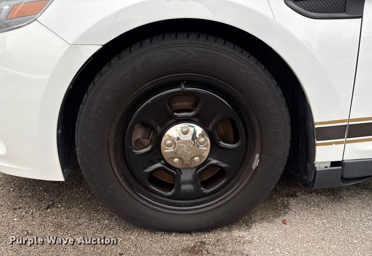 image for item EG8637 2014 Ford Taurus Police Interceptor 