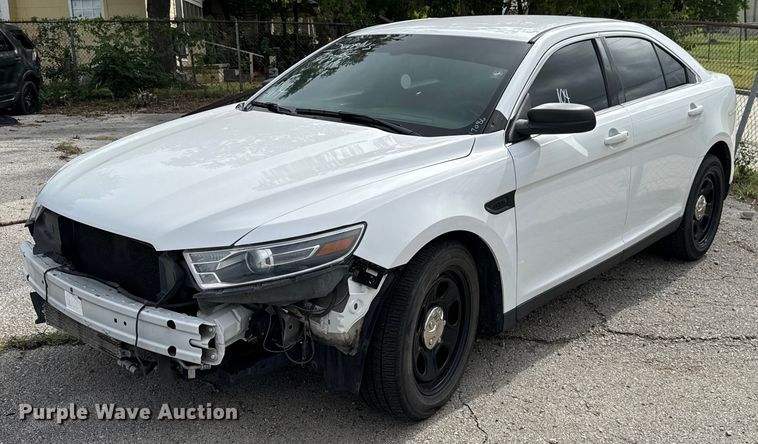 image for item EG8644 2017 Ford Taurus Police 