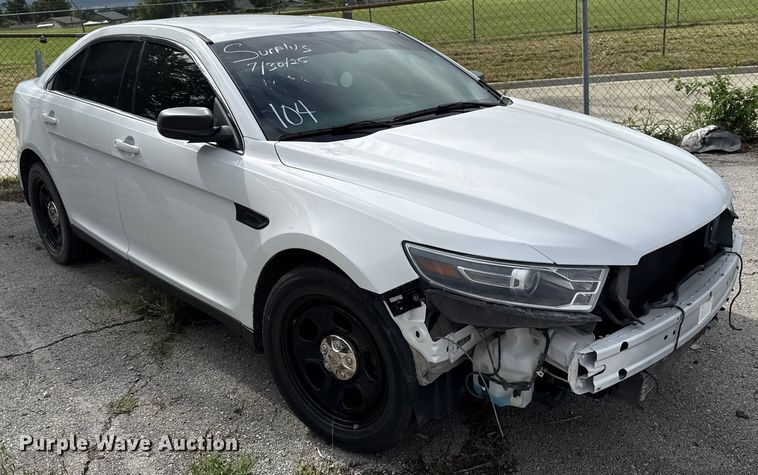 image for item EG8644 2017 Ford Taurus Police 