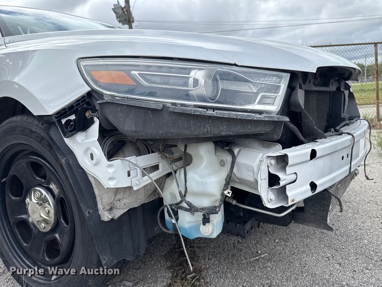 image for item EG8644 2017 Ford Taurus Police 