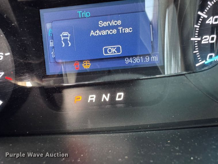 image for item EG8644 2017 Ford Taurus Police 