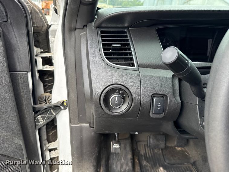 image for item EG8644 2017 Ford Taurus Police 