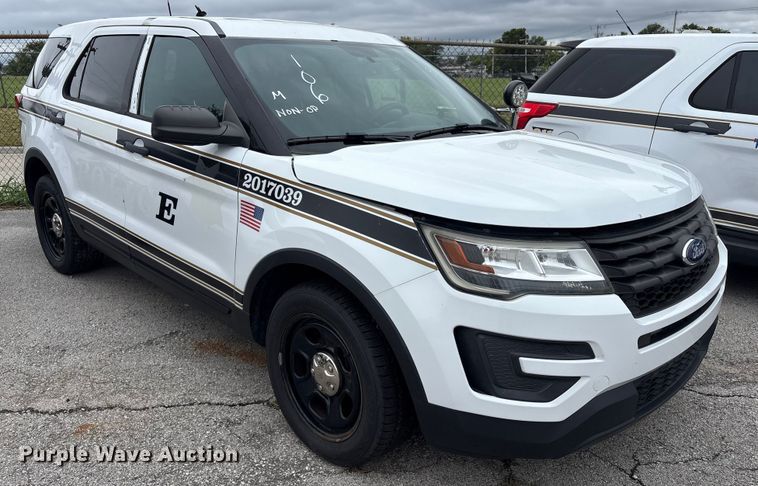 image for item EG8646 2017 Ford Explorer Police SUV