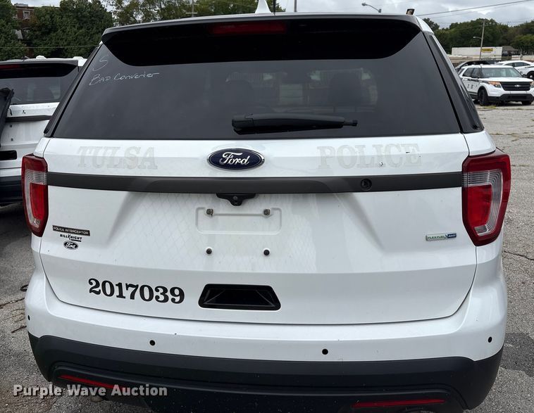 image for item EG8646 2017 Ford Explorer Police SUV