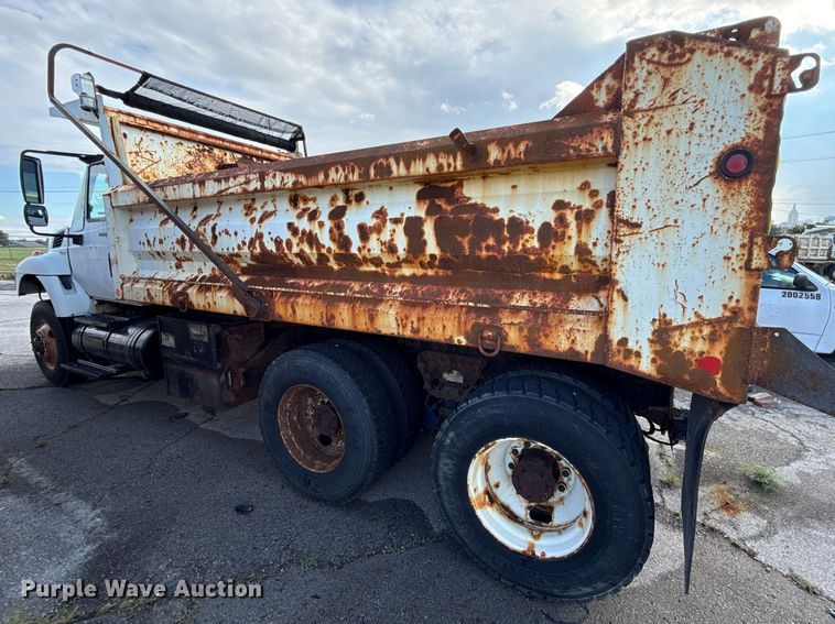 image for item EG8693 2009 International 7400 dump truck