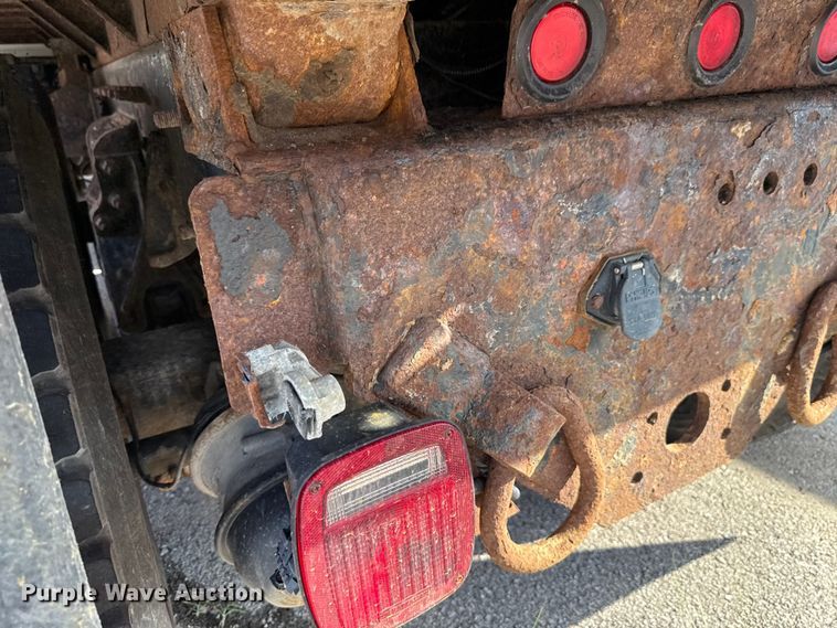 image for item EG8693 2009 International 7400 dump truck