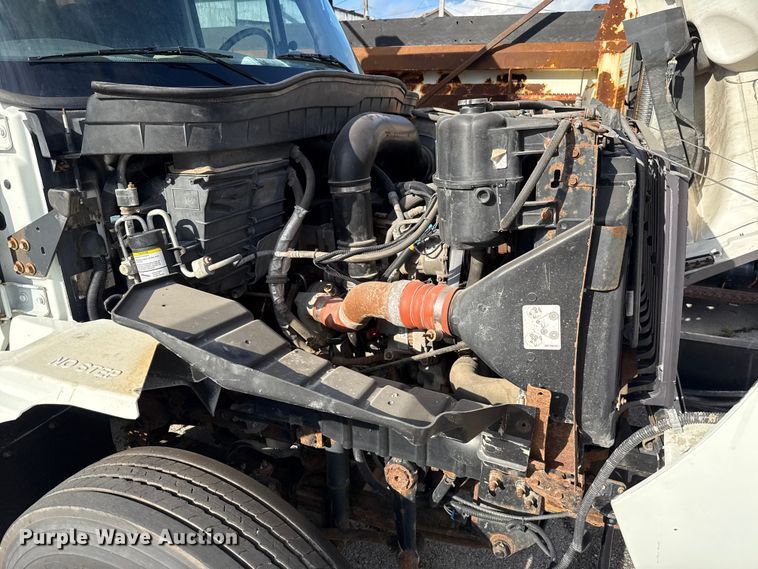 image for item EG8693 2009 International 7400 dump truck