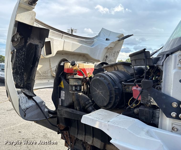 image for item EG8693 2009 International 7400 dump truck