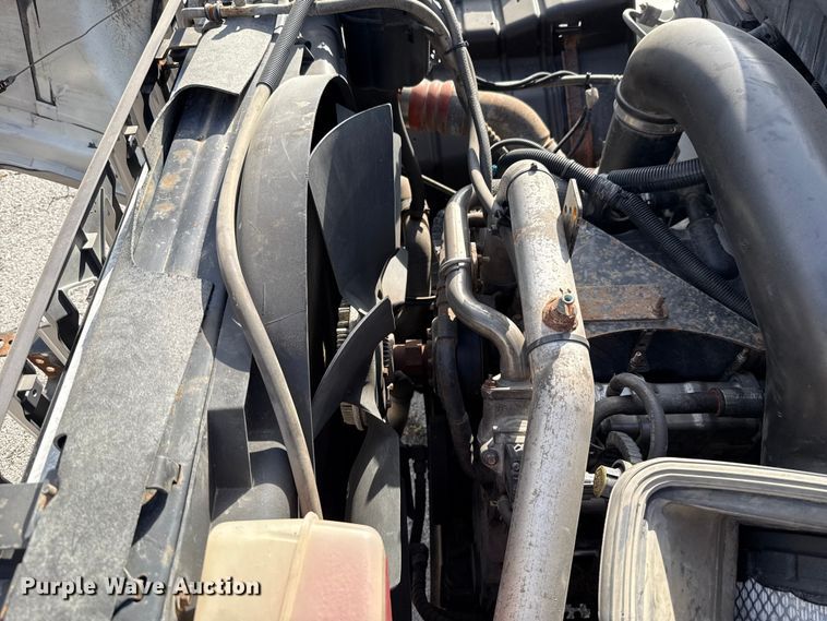 image for item EG8693 2009 International 7400 dump truck