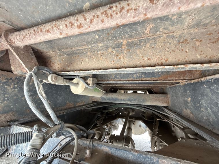 image for item EG8736 2012 International 7400 dump truck