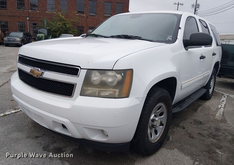 image for item EG8769 2011 Chevrolet Tahoe Police SUV