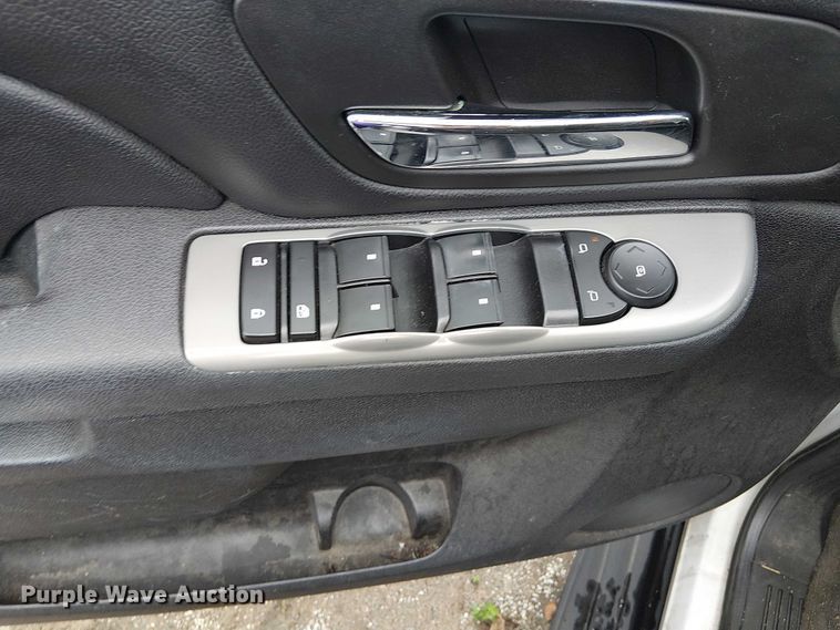 image for item EG8769 2011 Chevrolet Tahoe Police SUV