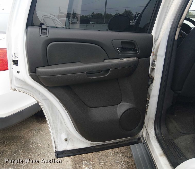 image for item EG8769 2011 Chevrolet Tahoe Police SUV