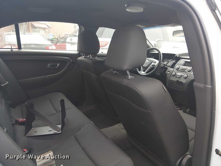 image for item EG8770 2015 Ford Taurus Police Interceptor 