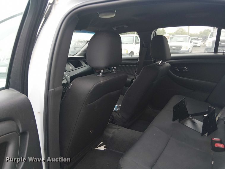 image for item EG8770 2015 Ford Taurus Police Interceptor 