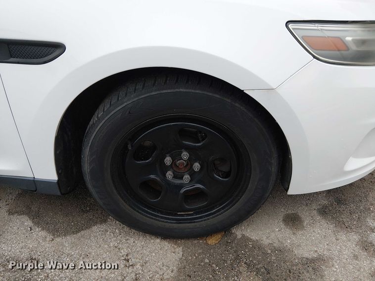 image for item EG8774 2014 Ford Taurus Police Interceptor 